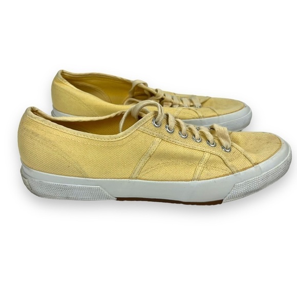 Ann Taylor Shoes Womens 10 Yellow Canvas Sneakers Preppy Classic Coastal - Picture 2 of 10
